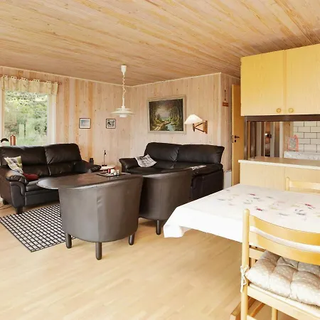 5 Person Holiday In Henne Dom wakacyjny Henne Strand